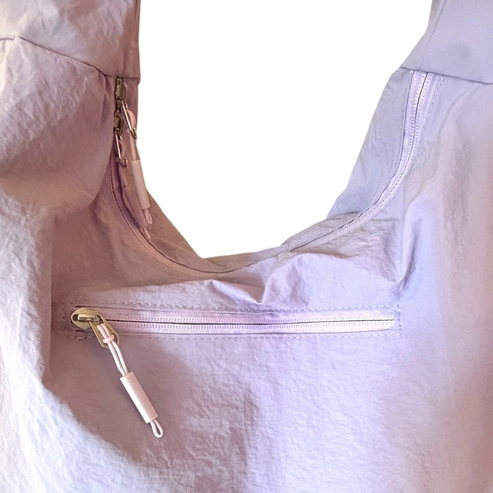 Adorable light pinkish lavender slouchy crescent shoulder bag - large capacity - Picture 5 of 8